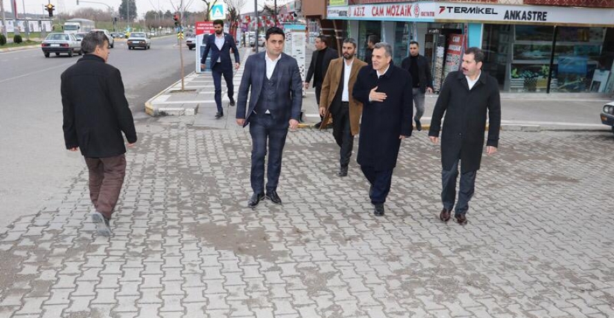 BAŞKAN ADAYI BEYAZGÜL KARAKÖPRÜ ESNAFINI ZİYARET ETTİ